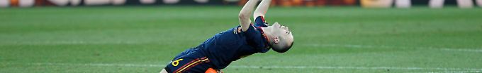 Spanien Weltmeister der Schmerzen: Iniesta bestraft brutale Holländer