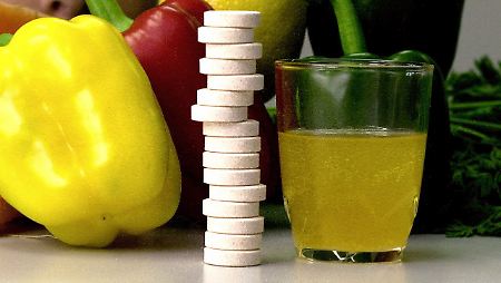 Mit Pille oder ohne: Nur die richtige Ernährung hilft.
