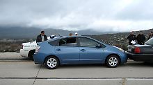 "Runaway-Prius": Ein Prius, der sich angeblich nicht bremsen ließ, war der Anfang einer beispiellosen Pannenserie für Toyota.