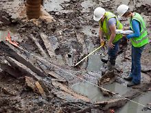 Archäologen versuchen, das Material so schnell wie möglich zu erfassen.