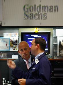 Goldman Sachs "gesteht" und zahlt.
