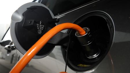 Friedrich Huber: Elektromobilität – ein junger Megatrend