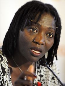 Auma Obama, Schwester von US-Präsident Barack Obama, sprach bei einer Pressekonferenz in Wien zum Thema Bekämpfung von Armut und HIV/Aids.