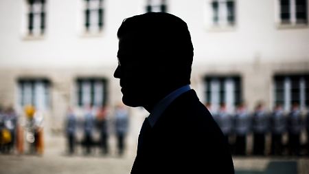 Abzug aus Afghanistan: Guttenberg gegen Enddatum