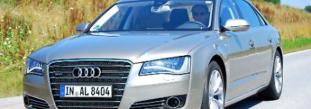 Der Audi A8 lang: eine Luxusyacht auf vier Rädern.