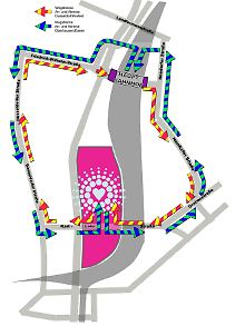 Der Weg auf das Gelände: Der Hauptbahnhof befindet sich im Norden.