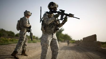 Was geht da vor sich? Die Dokumente zeichnen ein düsteres Bild der Lage in Afghanistan und berichten von zahlreichen Geheimoperationen.