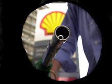 Zwei Antworten in einem Bild: Wo das Öl hingeht, und wo das Geld herkommt.