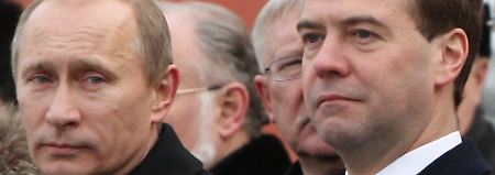 Putin und Medwedew haben ihren Laden im Griff.