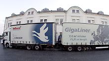Aus 3 wird 2: Befürworter loben den geringeren Verbrauch der Gigaliner und erwarten weniger Verkehr.
