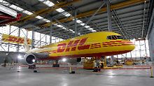 Die Logistiktochter DHL wird für das Geschäft der Deutschen Post immer wichtiger.