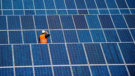 Deutsche Solarindustrie steht vor einem Umbruch. Experten erwarten eine Konsolidierung. Nischen- und Komplettanbieter sind dabei im Vorteil.