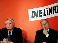 Oskar Lafontaine und Gregor Gysi teilten sich von 2005 bis 2009 den Vorsitz der Linken-Fraktion im Bundestag. 2009 zog Lafontaine sich aus gesundheitlichen Gründen ins Saarland zurück.