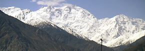 Steinige Riesen: Die höchsten Berge der Welt