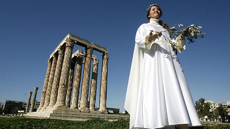 Griechenland, Spanien und Irland locken mit deutlich höheren Zinsen als Deutschland. 