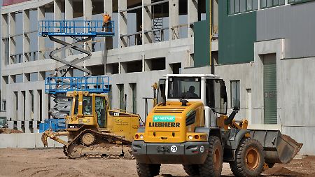 Der erste Teilabschnitt des Internationalen Logistikzentrums (ILZ) in Erfurt-Stotternheim. Hier entstehen 100 Arbeitsplätze. Das Zentrum wird logistische Dienstleistungen für einen japanischen Elektronikhersteller übernehmen. 3.000 Artikel sollen hier für den europaweiten Versand umgeschlagen werden.