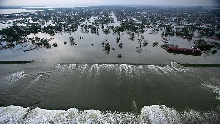 Sturm Katrina verwüstete nicht nur New Orleans, sondern verdeutlichte auch die Hilflosigkeit der Behörden angesichts einer Jahrhundertflut.