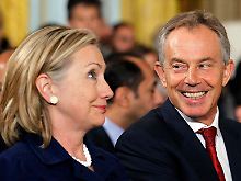 US-Außenministerin Clinton wird die Gespräche führen. Ob sie den  Nahost-Beauftragten Blair dabei zu Rate ziehen wird?