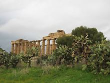 Griechischer Tempel aus dem 5. Jahrhunder in Selinunt.