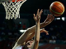 Krimi bei der Basketball-WM: Serbien steht im Viertelfinale