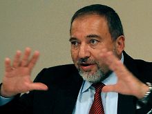 Lieberman torpediert gerne jeden Versuch, den Palästinensern Rechte einzuräumen.