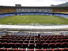 Das Stadion wird für die WM renoviert.