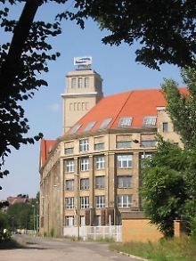 Der denkmalgeschützte Peter-Behrens-Bau der NAG von 1901.