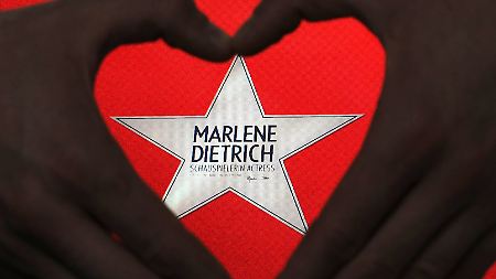 Der Stern für Marlene Dietrich ist schon da.