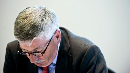 Der Arbeitskampf fällt aus: Sarrazin räumt seinen Posten freiwillig.