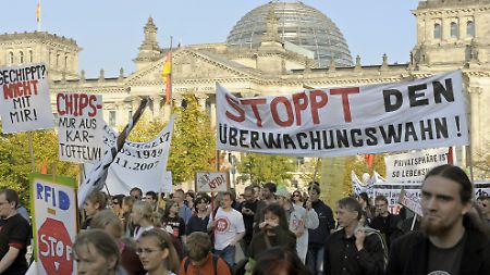 Zur Demonstration "Freiheit statt Angst" kamen 2009 nach Angaben der Veranstalter 25.000 Menschen.