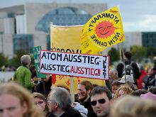 Einen Ausstieg aus dem Ausstieg aus dem Ausstieg fordert dieser Demonstrant.