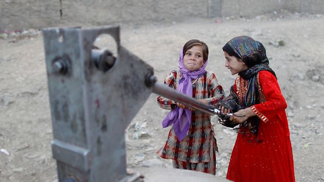 Kriege, Terror, Taliban: Geschundenes Afghanistan