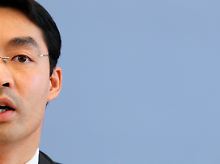 Rösler spaltet nach Meinung der Kommentatoren die Gesellschaft.
