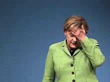 Merkel will Ruhe in der Union und gibt Seehofer Rückendeckung, um die Diskussion flach zu halten.