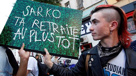 Immer mehr Jugendliche beteiligen sich an den Protesten gegen die Rentenpläne der Regierung Sarkozy.