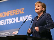 Die Deutschen sollten ruhig über ihre Werte sprechen, meint Merkel.