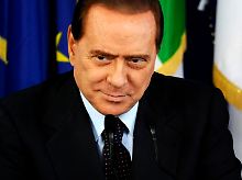 Berlusconi half nach eigenen Angaben nur aus Mitleid.