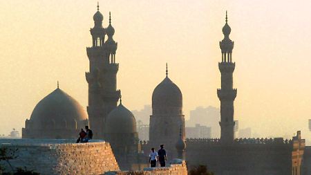 Blick auf die Sultan Hassan Moschee in Kairo.