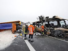 Die Autobahn war stundenlang gesperrt.
