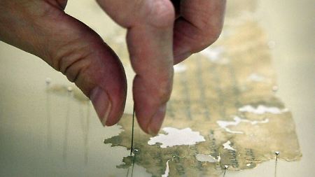 Die Schriftrollen von Qumran sind ein gigantisches Puzzle für Sprach- und Religionsforscher.