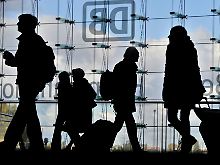 Bislang hatten Ansagen in den Bahnhöfen im Schnitt 174 Wörter, künftig sollen es durchschnittlich nur noch 80 Wörter sein.