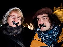 Die Proteste gegen das neue Mediengesetz halten sich in Grenzen.