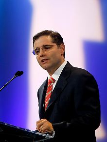 Der FCC-Vorsitzende Julius Genachwoski.