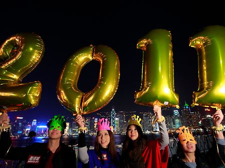 Hong Kong jubelt sich ins Jahr 2011.