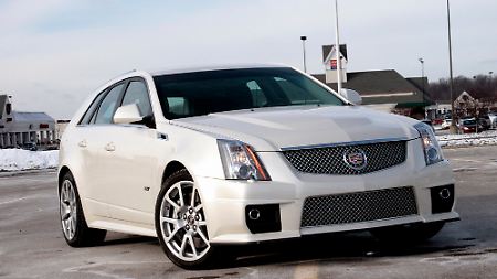 Understatement: Die Urgewalt von mehr als 550 PS ist dem CTS-V nicht anzusehen.