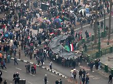 Tausende Mubarak-Gegner verharrten auf dem Tahrir-Platz aus. 