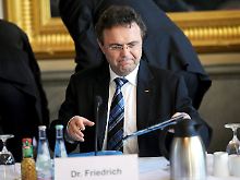 Innenminister Friedrich leitet erstmals die Islam-Konferenz. 