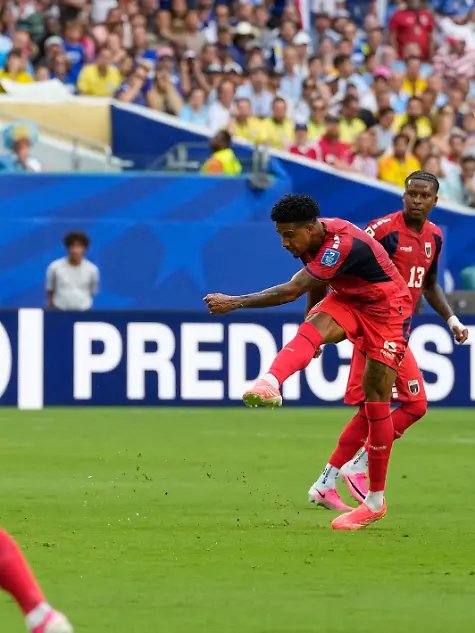 Cape-Verde-s-Kevin-Pina-second-right-scores-his-team-s-first-goalduring-the-World-Cup-Group-H-soccer-match-between-Uruguay-and-Cape-Verde-in-Miami-Gardens-Fla-Sunday-June-21-2026