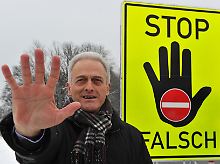 Wie jeder Bundesverkehrsminister vor ihm blockiert auch Peter Ramsauer ein generelles Tempolimit.