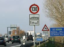 In Brandenburg gilt auf der A24 seit Dezember 2002 ein Tempolimit. Die Unfallzahlen sind seither um zwei Drittel gesunken.